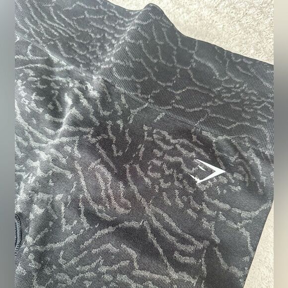 Gymshark | Adapt Cycling Shorts Size Medium - Picture 3 of 4